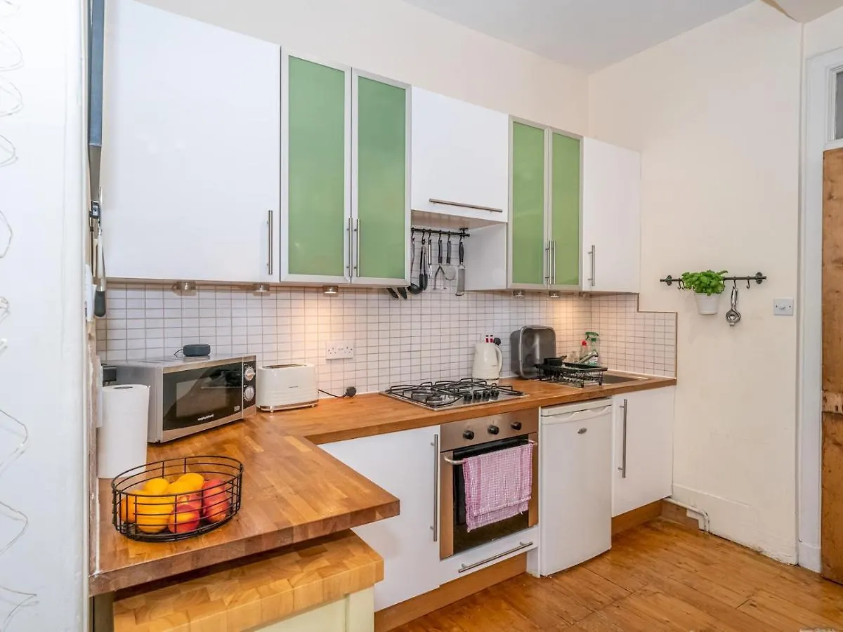 אדינבורו Pass The Keys Superb 1 Bed Flat In Traditional Victorian Building דירה