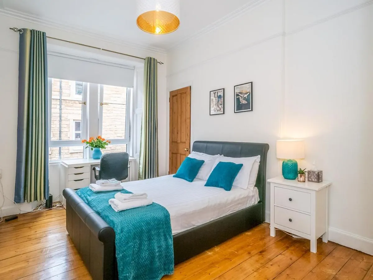 אדינבורו Pass The Keys Superb 1 Bed Flat In Traditional Victorian Building דירה