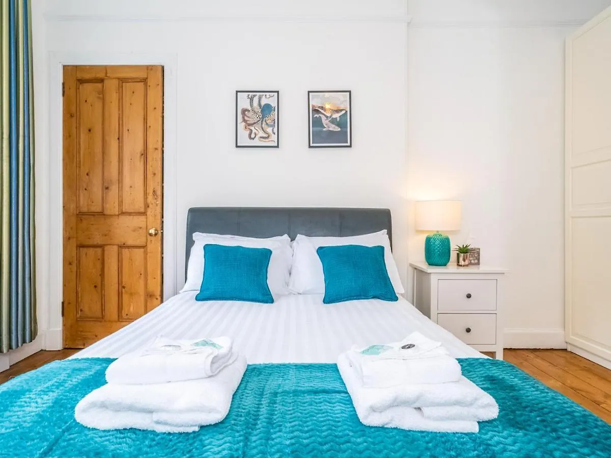 Lejlighed Pass The Keys Superb 1 Bed Flat In Traditional Victorian Building Edinburgh